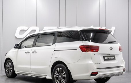 KIA Carnival III, 2018 год, 2 730 000 рублей, 2 фотография