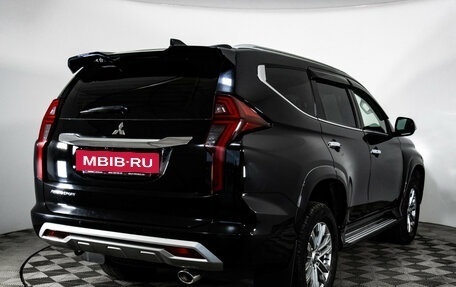 Mitsubishi Pajero Sport III рестайлинг, 2021 год, 3 799 000 рублей, 7 фотография