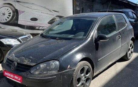 Volkswagen Golf V, 2005 год, 399 000 рублей, 2 фотография