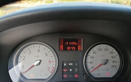 Renault Sandero I, 2012 год, 650 000 рублей, 3 фотография