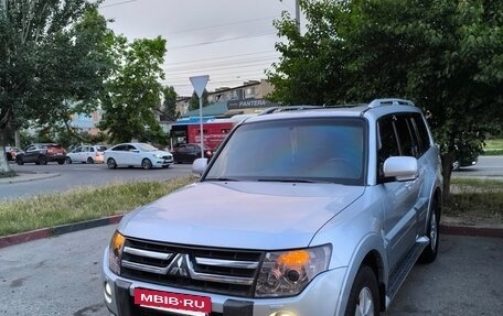 Mitsubishi Pajero IV, 2007 год, 1 650 000 рублей, 4 фотография