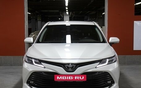 Toyota Camry, 2020 год, 2 498 000 рублей, 2 фотография