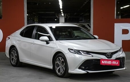 Toyota Camry, 2020 год, 2 498 000 рублей, 3 фотография