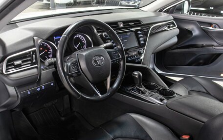 Toyota Camry, 2020 год, 2 498 000 рублей, 16 фотография