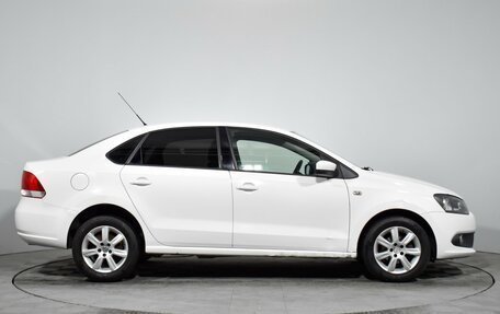 Volkswagen Polo VI (EU Market), 2011 год, 550 000 рублей, 4 фотография