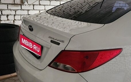 Hyundai Solaris II рестайлинг, 2015 год, 900 000 рублей, 9 фотография