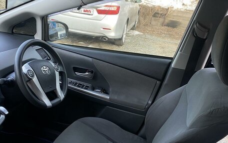 Toyota Prius Alpha I (ZVW40/41), 2014 год, 1 350 000 рублей, 7 фотография