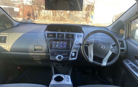 Toyota Prius Alpha I (ZVW40/41), 2014 год, 1 350 000 рублей, 8 фотография