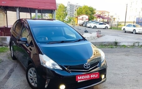 Toyota Prius Alpha I (ZVW40/41), 2014 год, 1 350 000 рублей, 4 фотография