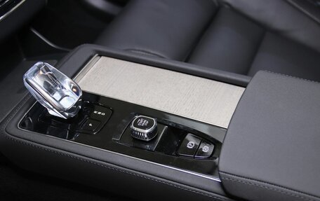 Volvo XC90 II рестайлинг, 2025 год, 11 929 900 рублей, 18 фотография