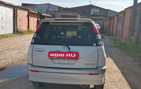 Toyota Raum I, 2001 год, 378 000 рублей, 17 фотография
