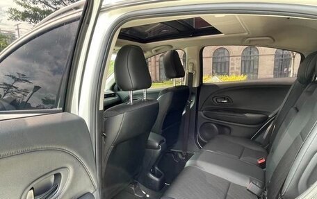Honda Vezel, 2021 год, 1 268 000 рублей, 12 фотография