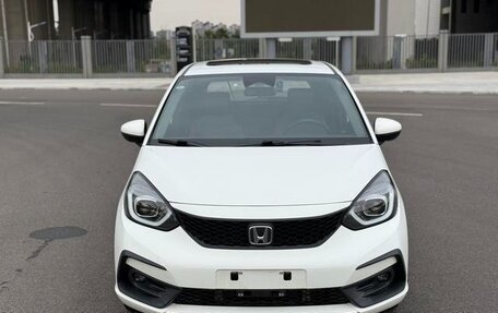 Honda Fit, 2021 год, 1 209 000 рублей, 2 фотография