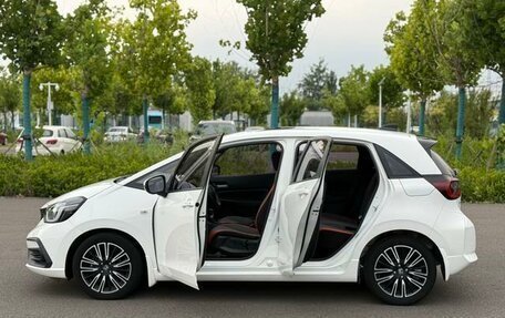 Honda Fit, 2021 год, 1 209 000 рублей, 7 фотография
