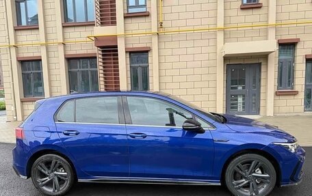 Volkswagen Golf VIII, 2022 год, 1 920 000 рублей, 4 фотография