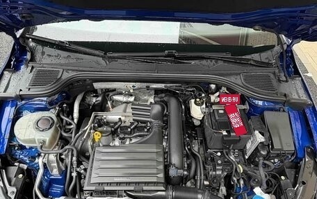 Volkswagen Golf VIII, 2022 год, 1 920 000 рублей, 17 фотография