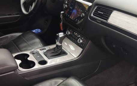 Volkswagen Touareg III, 2012 год, 1 930 000 рублей, 14 фотография