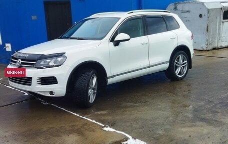 Volkswagen Touareg III, 2012 год, 1 930 000 рублей, 6 фотография