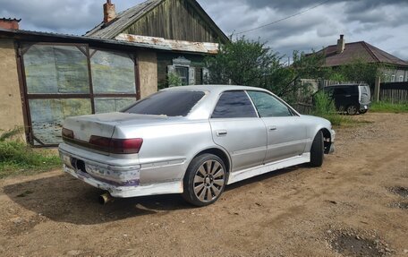 Toyota Mark II VIII (X100), 1999 год, 300 000 рублей, 2 фотография