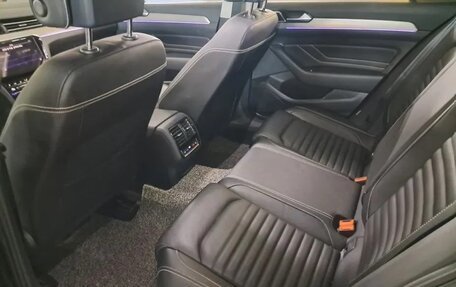 Volkswagen Passat B8 рестайлинг, 2021 год, 2 420 000 рублей, 7 фотография