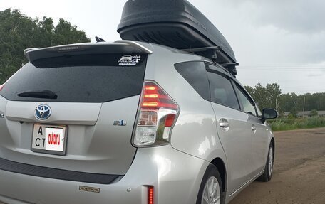 Toyota Prius Alpha I (ZVW40/41), 2018 год, 2 200 000 рублей, 6 фотография