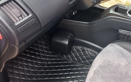Toyota Prius Alpha I (ZVW40/41), 2018 год, 2 200 000 рублей, 18 фотография