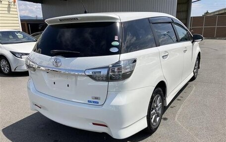 Toyota Wish II, 2016 год, 1 104 000 рублей, 2 фотография