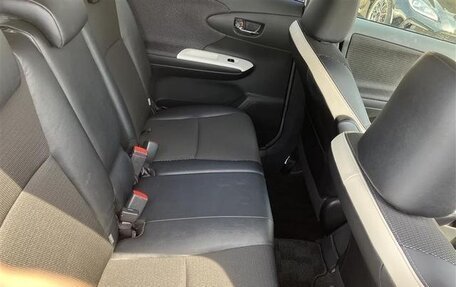 Toyota Wish II, 2016 год, 1 104 000 рублей, 11 фотография