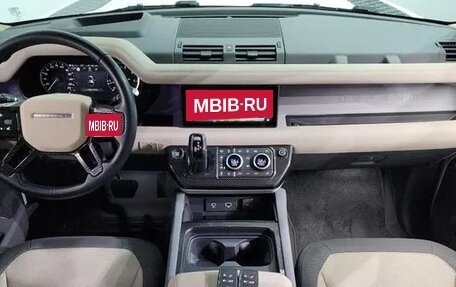 Land Rover Defender II, 2022 год, 5 970 000 рублей, 6 фотография