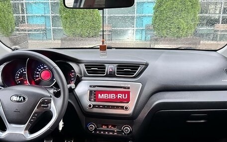 KIA Rio III рестайлинг, 2016 год, 980 000 рублей, 3 фотография