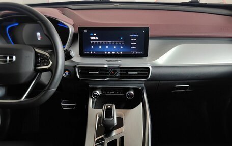 Geely Coolray I, 2022 год, 1 683 000 рублей, 11 фотография
