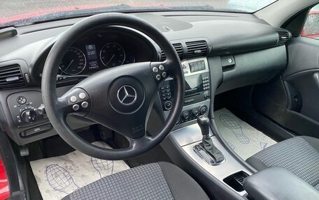 Mercedes-Benz C-Класс, 2005 год, 569 000 рублей, 7 фотография