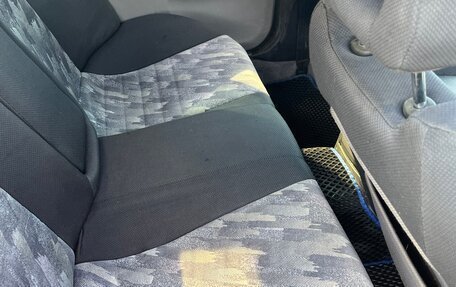 Nissan Skyline, 1998 год, 600 000 рублей, 20 фотография
