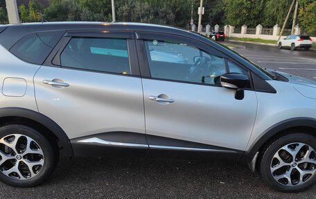 Renault Kaptur I рестайлинг, 2020 год, 1 930 000 рублей, 3 фотография
