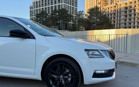 Skoda Octavia, 2018 год, 1 890 000 рублей, 5 фотография