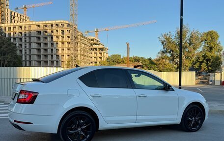 Skoda Octavia, 2018 год, 1 890 000 рублей, 3 фотография