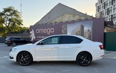 Skoda Octavia, 2018 год, 1 890 000 рублей, 8 фотография
