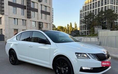Skoda Octavia, 2018 год, 1 890 000 рублей, 6 фотография