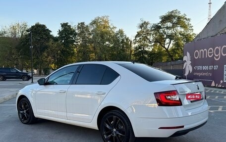 Skoda Octavia, 2018 год, 1 890 000 рублей, 11 фотография
