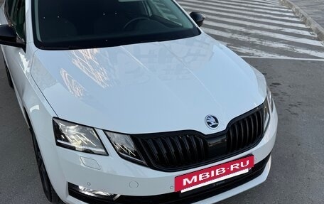 Skoda Octavia, 2018 год, 1 890 000 рублей, 15 фотография