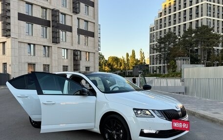 Skoda Octavia, 2018 год, 1 890 000 рублей, 22 фотография