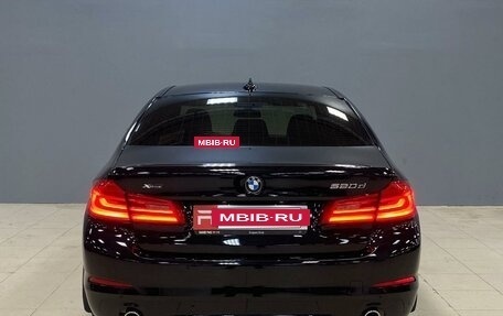 BMW 5 серия, 2019 год, 2 900 000 рублей, 19 фотография