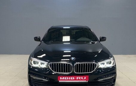 BMW 5 серия, 2019 год, 2 900 000 рублей, 20 фотография