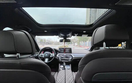 BMW 5 серия, 2021 год, 4 000 000 рублей, 6 фотография