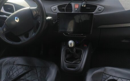 Renault Scenic III, 2009 год, 620 000 рублей, 10 фотография