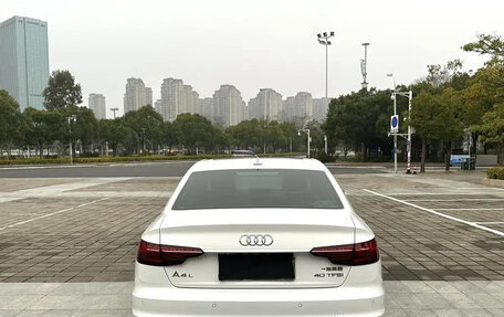 Audi A4, 2021 год, 2 280 000 рублей, 8 фотография