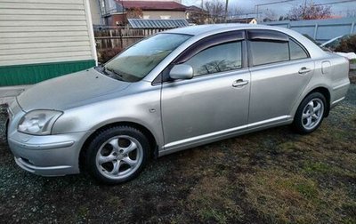 Toyota Avensis III рестайлинг, 2004 год, 700 000 рублей, 1 фотография