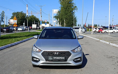 Hyundai Solaris II рестайлинг, 2017 год, 1 090 000 рублей, 2 фотография