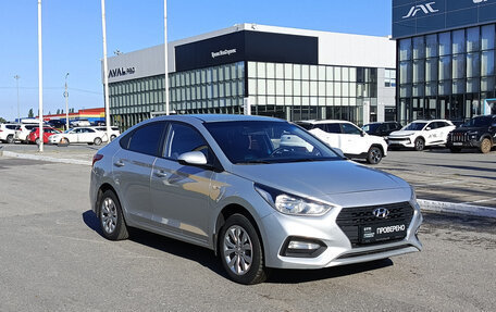 Hyundai Solaris II рестайлинг, 2017 год, 1 090 000 рублей, 3 фотография