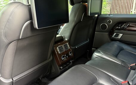 Land Rover Range Rover IV рестайлинг, 2019 год, 7 200 000 рублей, 10 фотография